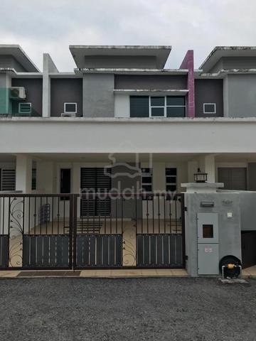 Setia Residen Double Storey House Rent 1