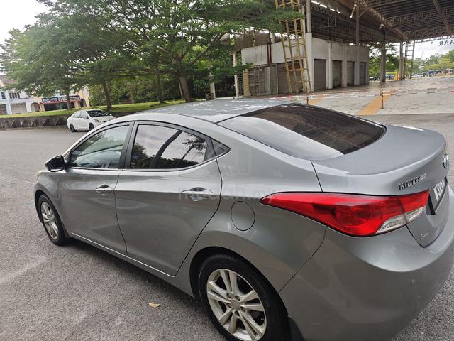 Hyundai ELANTRA 1.6 (A) 2014 - 5