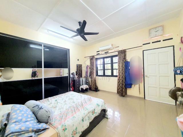 [MURAH FACING OPEN & VIEW HOTEL ZENITH] Teres Jalan Haji Ahmad Kuantan 5