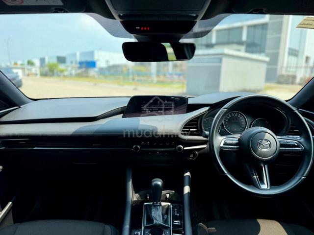 FULL LOAN MAZDA 3 1.5 Liftback (A) 6 SPEED - 5