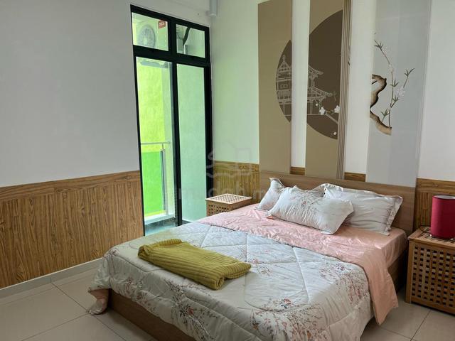 Marina Residence 1