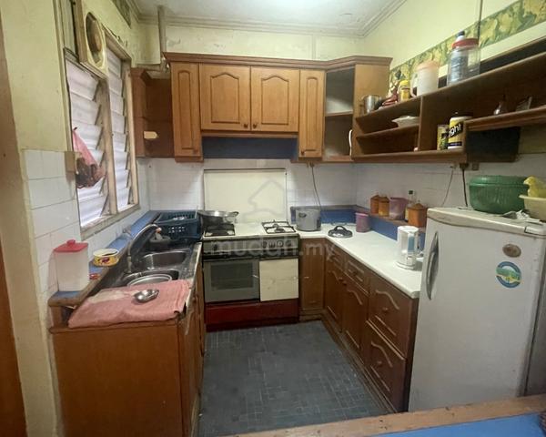 Sekilau Apartment 4