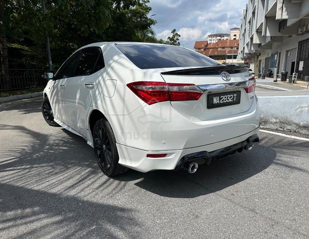 2014 Toyota COROLLA ALTIS 2.0 V (SAFETY PACKAGE) - 2