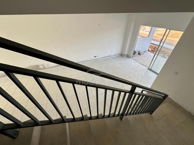 Rumah Baru 2 Tingkat Lukut Town Port Dickson Springhill 1