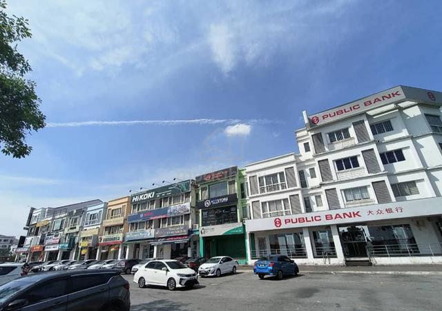 Setia Prima Shoplot Setia Alam Ground floor For Rent 1