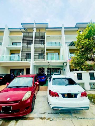 3 Storey Taman Anggun 3 Emerald Rawang near Sungai Buloh Selangor 1