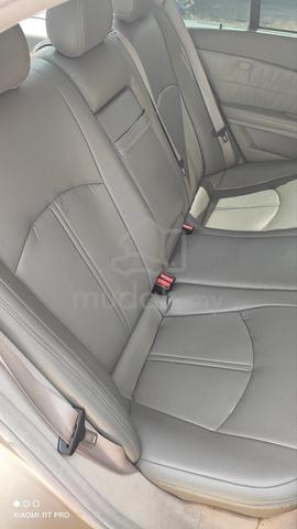 1995 Mercedes Benz 230 2.0 (A) - 4
