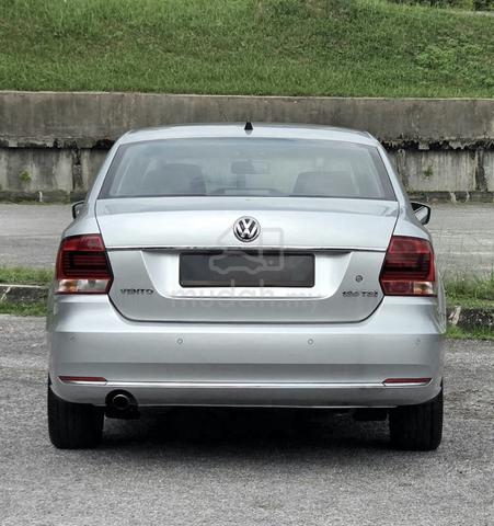 2017 Volkswagen VENTO 1.2 TSI HIGHLINE TSI (A) - 4