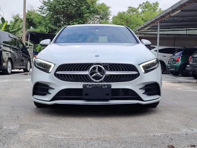 Mercedes Benz A-CLASS 1.4L 180 TURBO AMG 13 KM ONL - 1