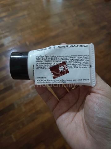 Muji Anti Aging All in One cream - photo 3 of 3