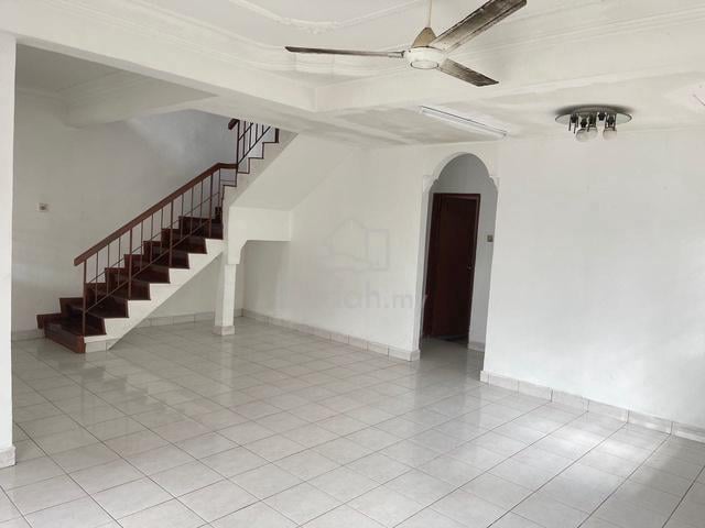 Tmn Delima 2 Semi-D 4bed 3bath / Taman Daya / pandan edl 1