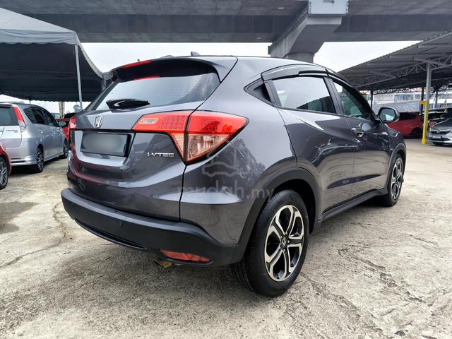 2017 Honda HR-V 1.8 E ENHANCED (A) GOOD CONDITION - 2