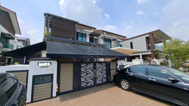 (RENOVATED & WELL MAINTAINED)2 Storey Semi D Periwinkle Bandar Rimbayu 1