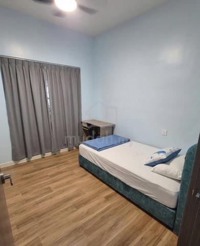 Room for Rent @ Armani Residence Sg Long | UTAR Shuttle | Furnished 1