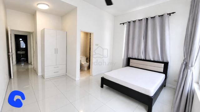 Beside Puchong Jaya LRT Room For Rent 1