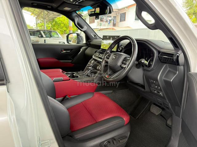 2023 Toyota Land Cruiser 300 GR-Sport 3.5 Petrol - 5