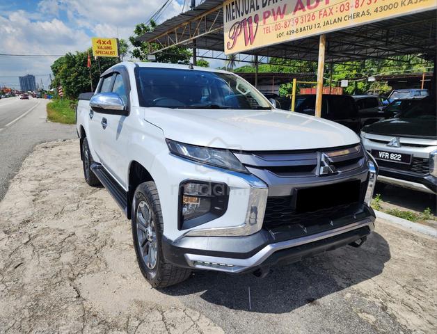 Mitsubishi TRITON 2.4L(A) UPDATE SPEC 4X4 pickups - 4