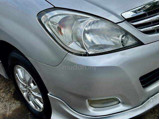 2010 Toyota INNOVA 2.0 G FACELIFT (A) - 4