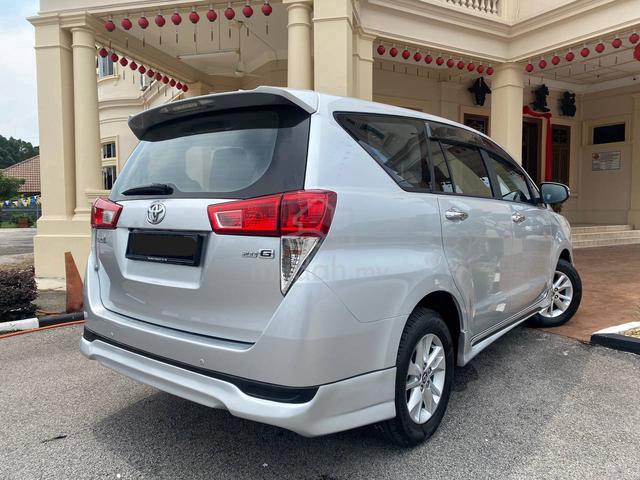 2017 Toyota INNOVA 2.0 G (A) - 2