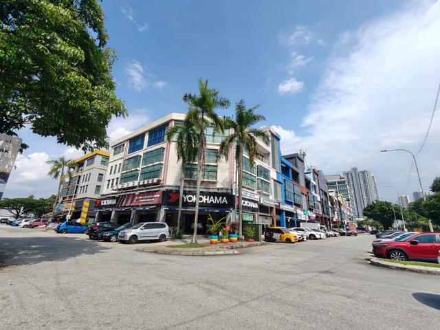Jalan Kuching | Kepong | 2 Adjoining Unit 3.5 Storey Shoplot | Rental 1