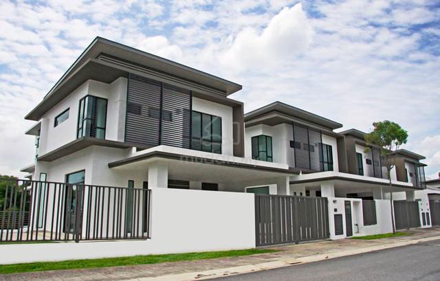 Nilai 799K Semi D/ Freehold Below Market price/Senang ke KLIA & Sepang 1