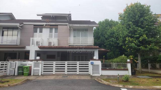 Serene Near Lake Corner House 2.5 Storey Putrajaya 1