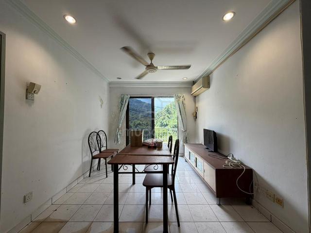Vista Condominium 1