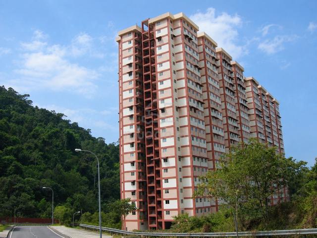Pinang Emas Flat 1