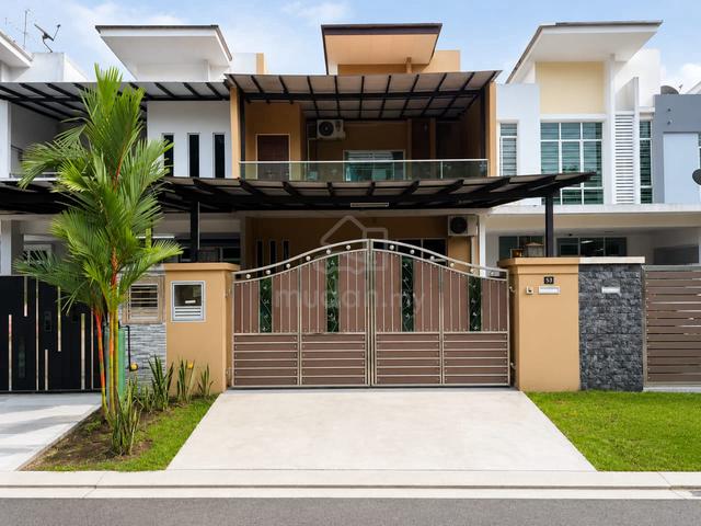 Bandar Seri Alam Double Storey Terrace House 4bed Renovated Johor 1