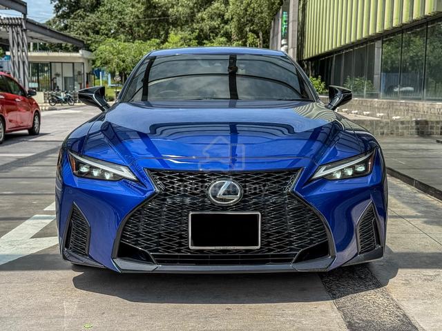 2021 Lexus IS300 2.0 F-Sport ModeBlack directowner - 3