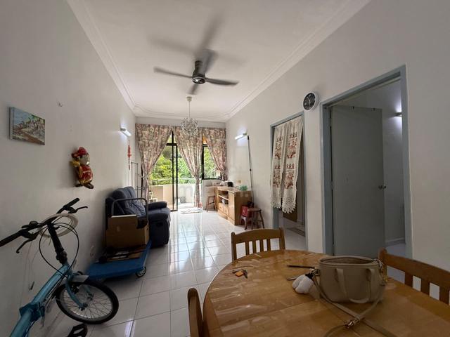 Ferringhi Delima Condominium 1