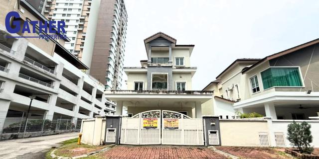 Taman Galeri Suria Fair Park Triple Storey Corner Bungalow Ipoh Town 1