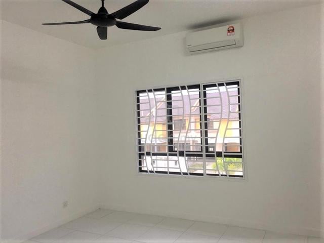 [Have Aircond n Kitchen Cabinet] Bandar Mahkota Banting 2 Sty Horizon 1