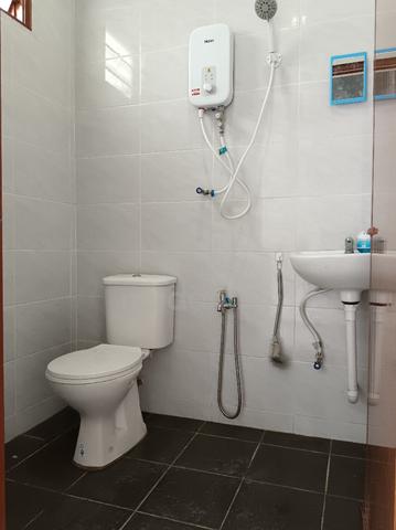 Single Room, WiFi & Windows  5