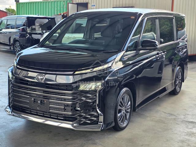 2022 Toyota VOXY 2.0 S-G (A) 8-SEATER - 3