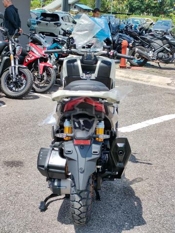 Carousel Image