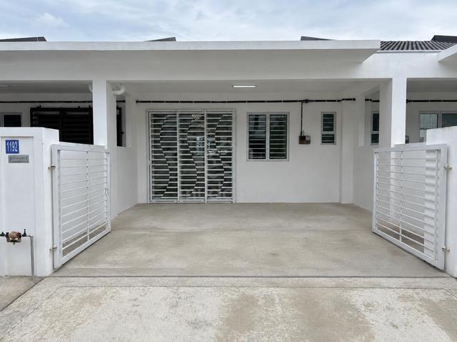 Rumah untuk disewa - Laman Sendayan P4 1