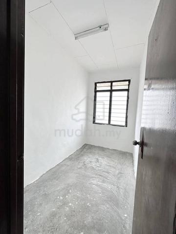 Double Storey Low Medium Cost Tmn Permai, kulai 14x55 4