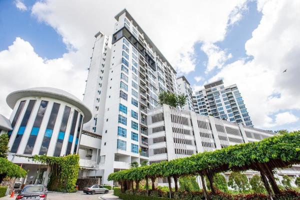 D'Rich Executive Suites 1