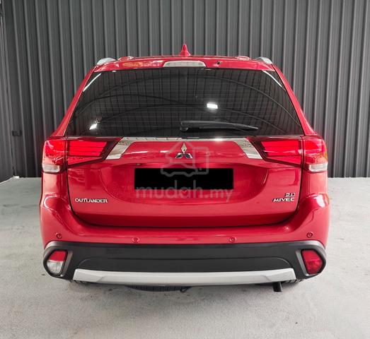 Mitsubishi Outlander 2.0 AWD (A) KEYLESS 8 SEATER - 5