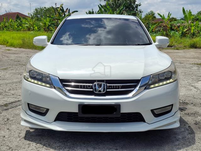 2013 Honda ACCORD 2.4 VTi-L FACELIFT loan kedai - 2