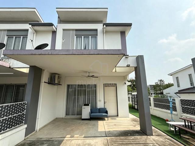 WTS-Acacia Park, Bandar Tasik Puteri--2 storey End lot-- 1