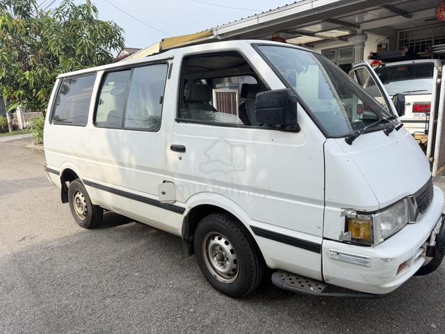 1995 Nissan PATROL 4.2 (M) - 1