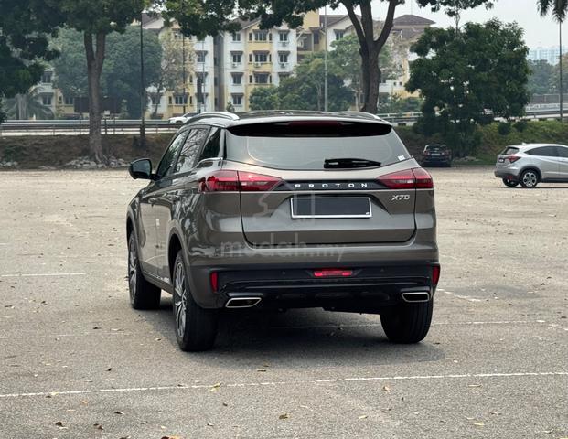 Low Mileage 28k2022 Proton X70 1.5 PREMIUM 2WD (A) - 2