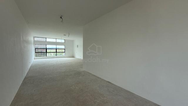 Best Deal! Facing main road Machang bubok first floor 3