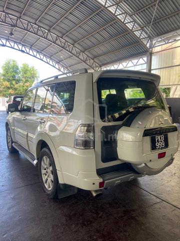 2011 Mitsubishi PAJERO 3.8 EXCEED (A) - 4