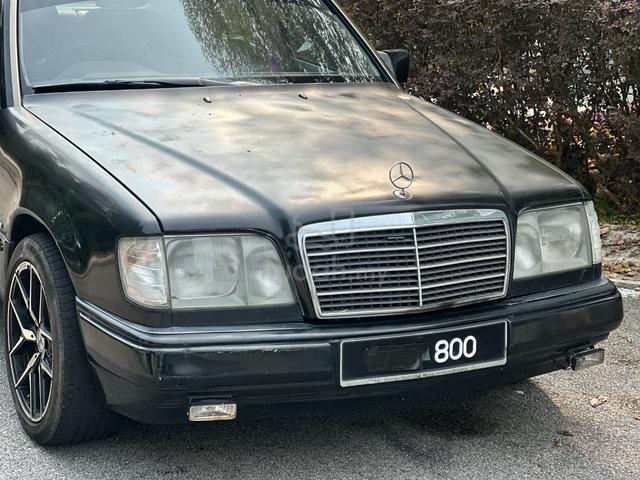1993 Mercedes Benz 200E 2.0Auto - 2