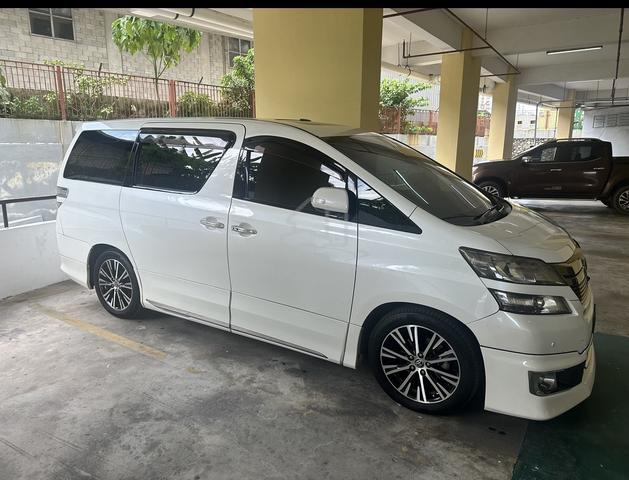2013 Toyota VELLFIRE 3.5 V GGH20W FACELIFT (A) - 4