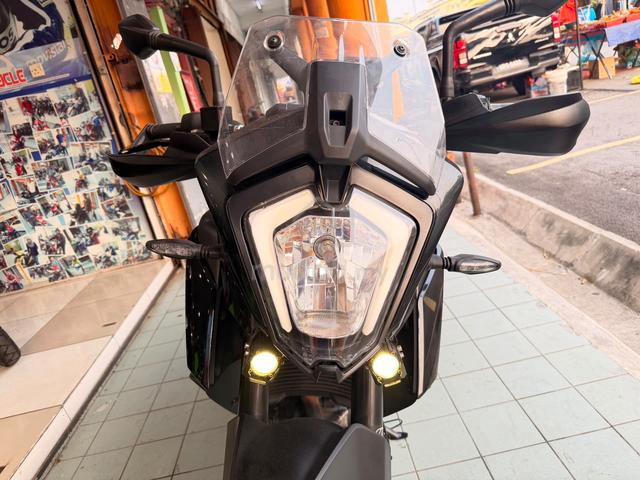 2024 KTM Adventure 250 ABS 19K KM 99%New Value Buy - photo 4 of 10