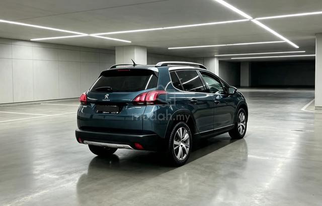 TRUE YEAR 2017 Peugeot 2008 1.2 PURETECH (A) TURBO - 2